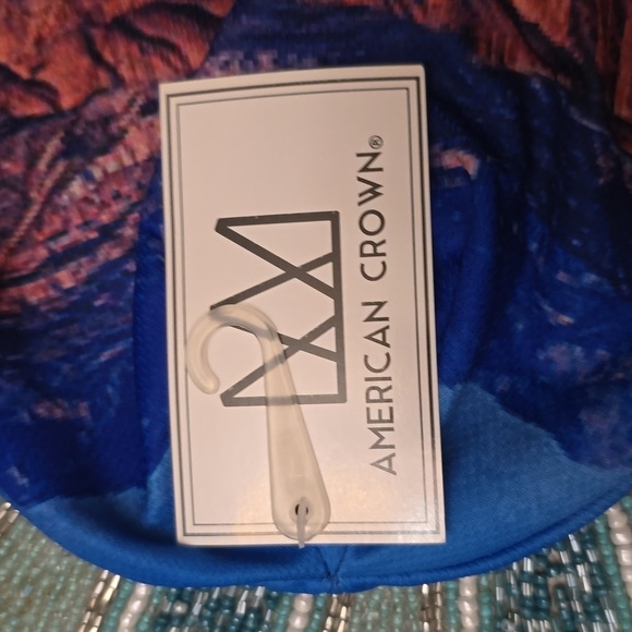 AMERICAN CROWN BEANIE - Picture 3 of 4